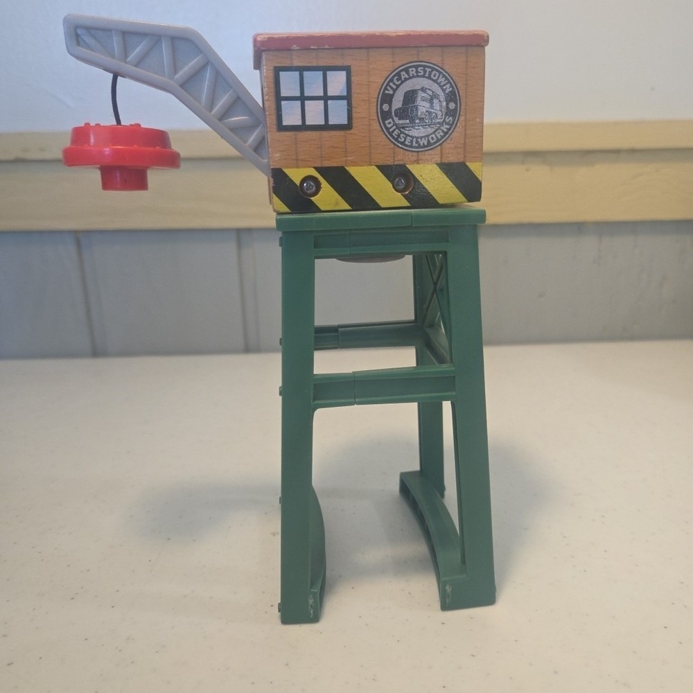 Thomas & Friends Vicarstown DIESEL WORKS Crane Wooden Railway Train Track Toy